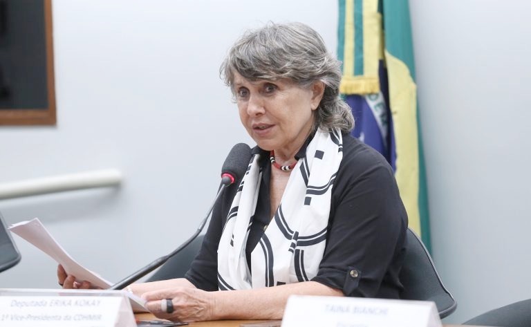 Médicos e pacientes cobram na Câmara aprovação de política nacional para imunodeficiência genética rara