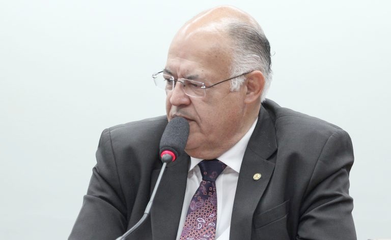 PL que aprova pagamento integral da pensão por morte para segurados do INSS segue em análise