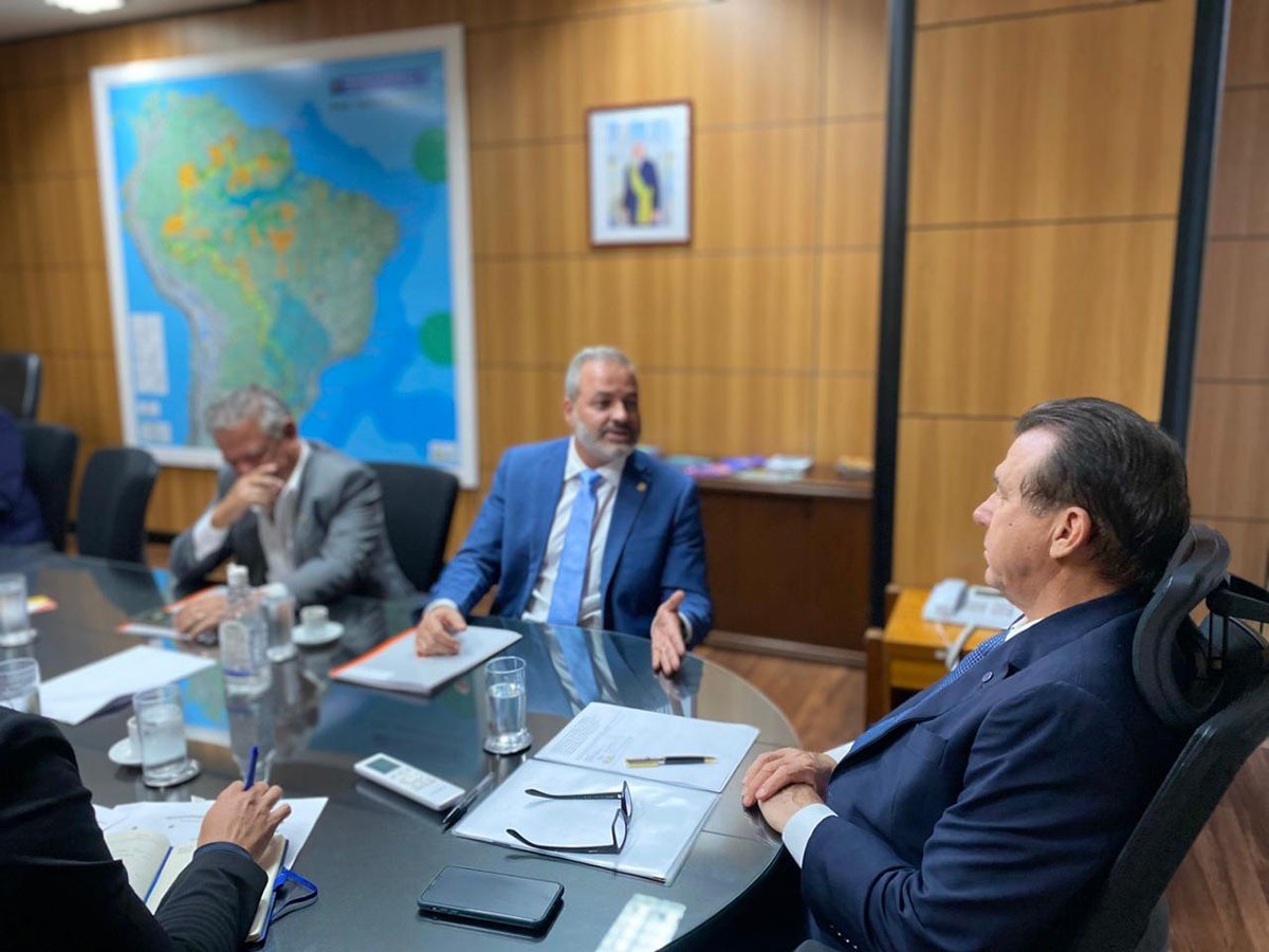 sinait-trata-do-pgd,-cadastro-reserva-e-periculosidade-com-o-ministro-do-trabalho