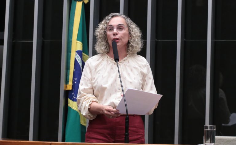 comissao-de-constituicao-e-justica-aprova-regulamentacao-da-profissao-de-salva-vidas